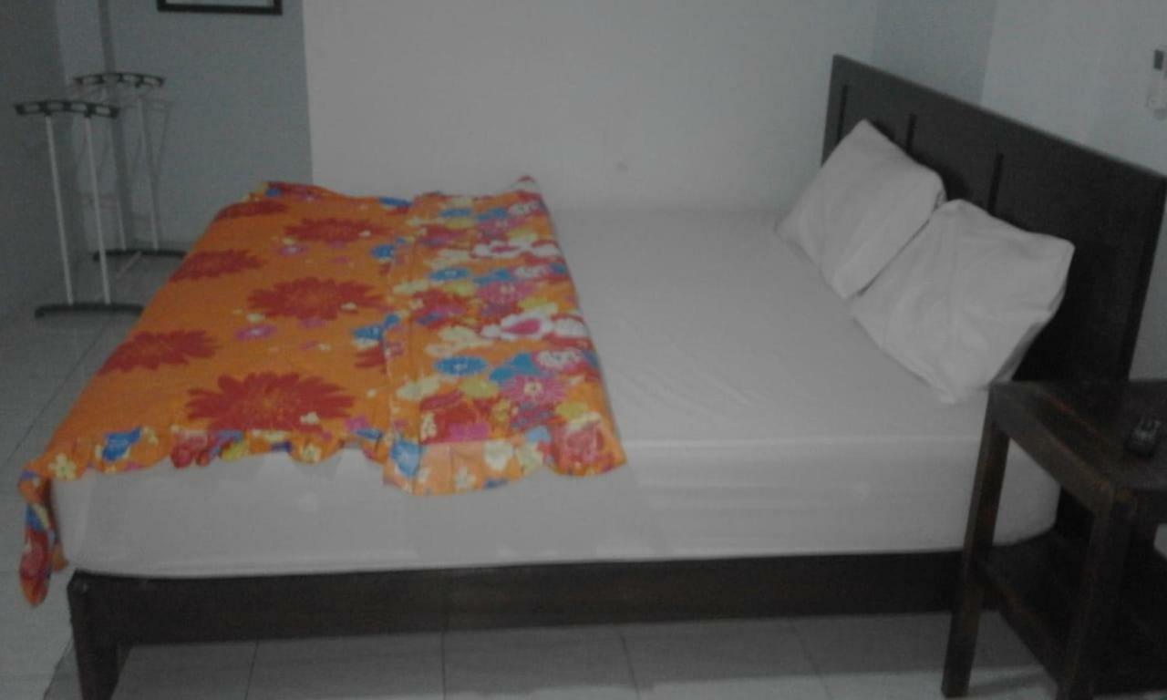 Tanjung Inn Wonosari Ngoại thất bức ảnh